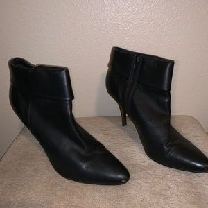 Bakers Leather Booties Size 11